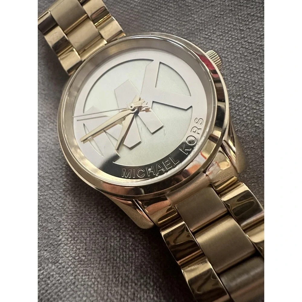 MICHAEL KORS WOMEN\'S WATCH MK5786 Michael Kors MK5786 - Runway Watch • Watchard.com main image 4